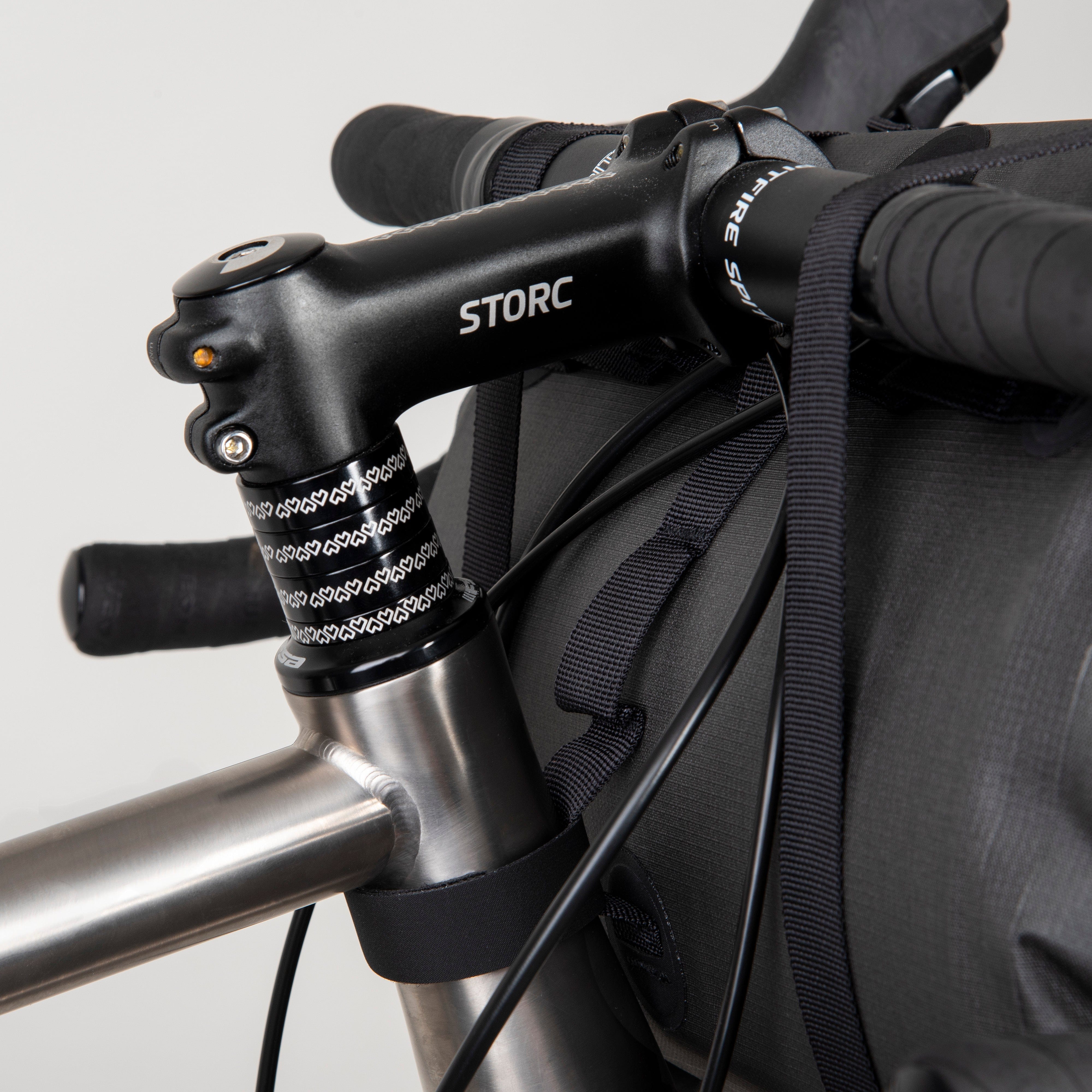 Deluge Handlebar Bag 13L - Image 5