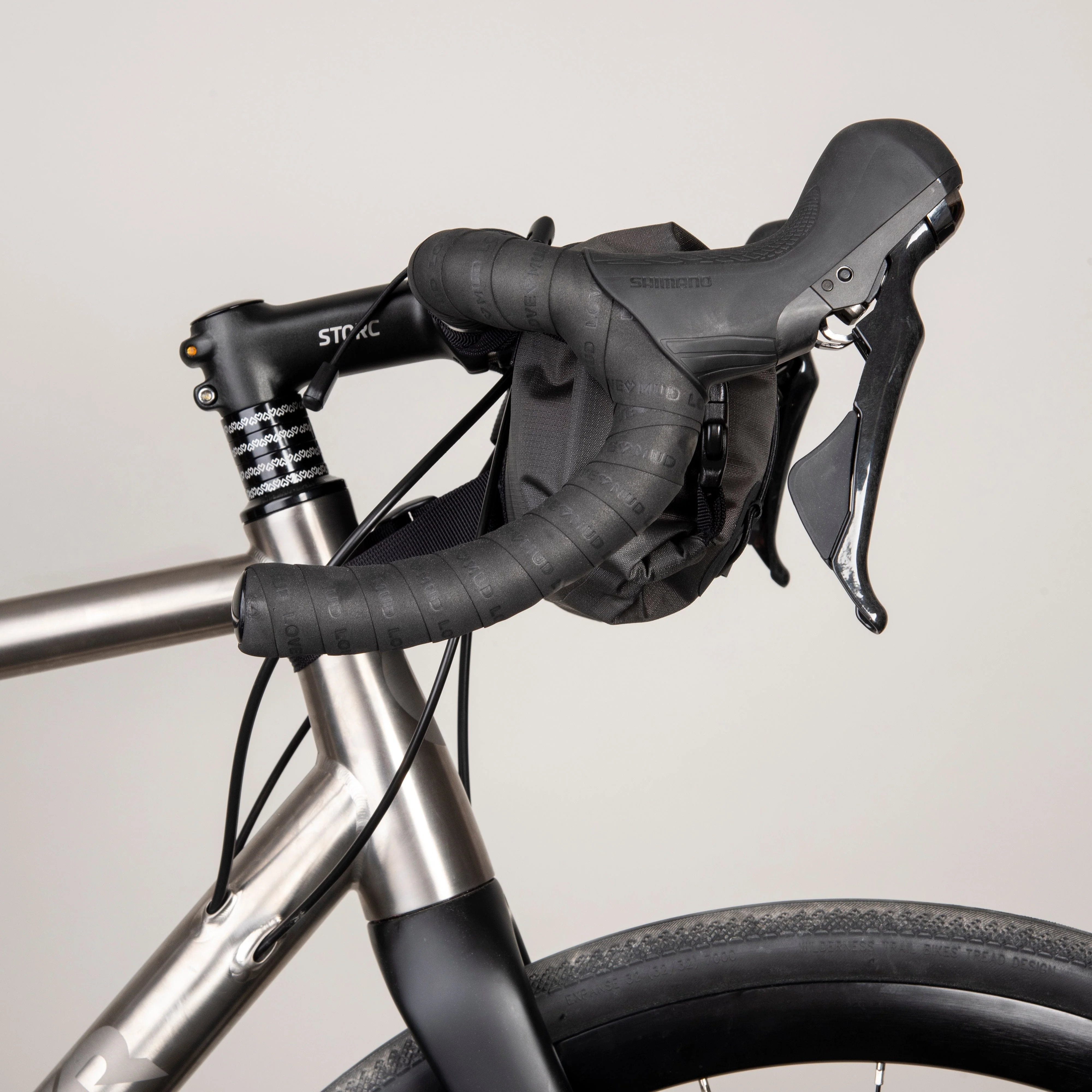 Deluge Handlebar Bag 3L - Image 4