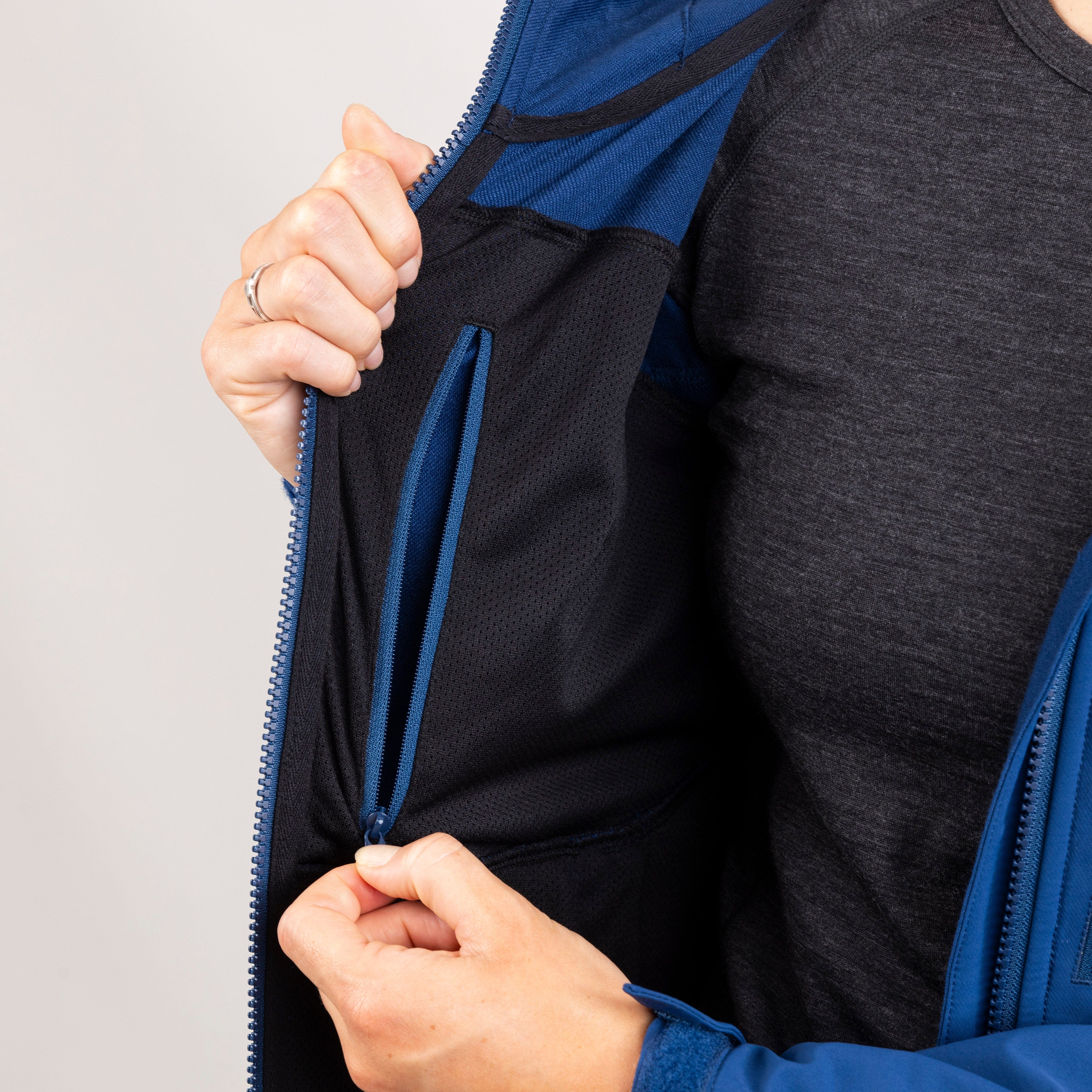 Resolute [Womens] - Image 11