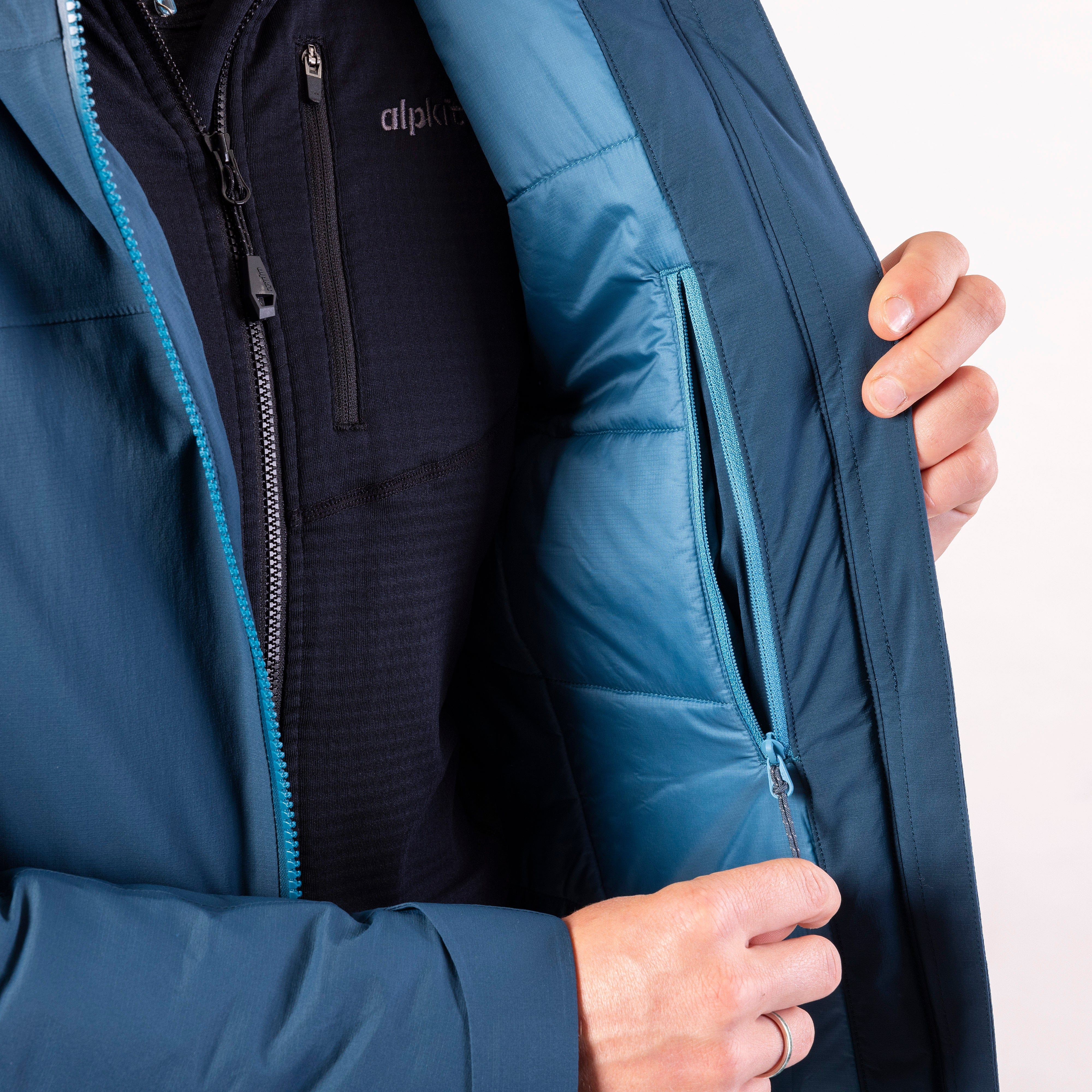 Solace Parka [Womens] - Image 10